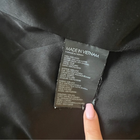 Club Monaco 100% Italian Wool and leather in size XS in black - Picture 6 of 10